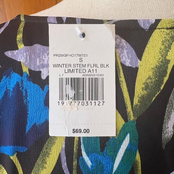 The Limited Vibrant Floral Long Sleeve Blouse Size small NWT - Picture 4 of 7